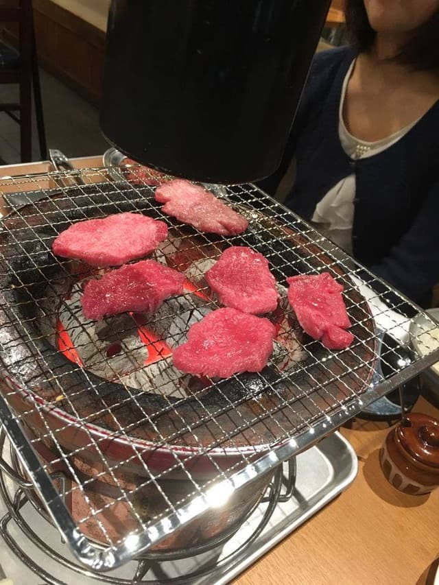 ホルモン焼肉 ぶち 博多大名店 - サブ画像1