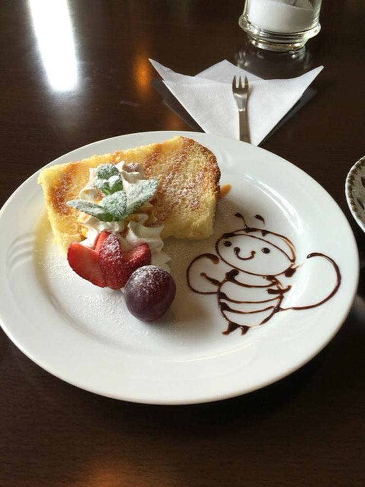 琥珀館