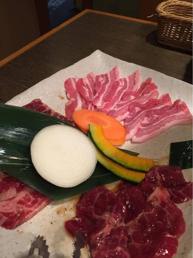 炭火焼肉 七輪房 南与野店 - サブ画像1