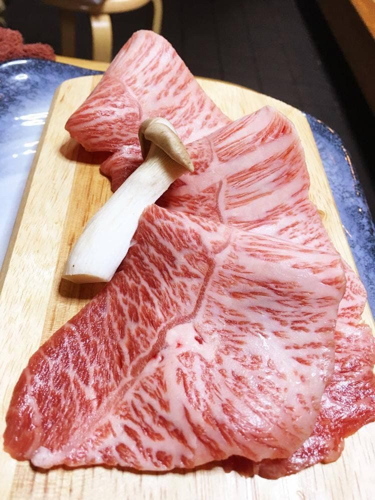 焼肉市場 牛丸