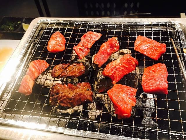 炭火焼肉 笑びす - サブ画像2