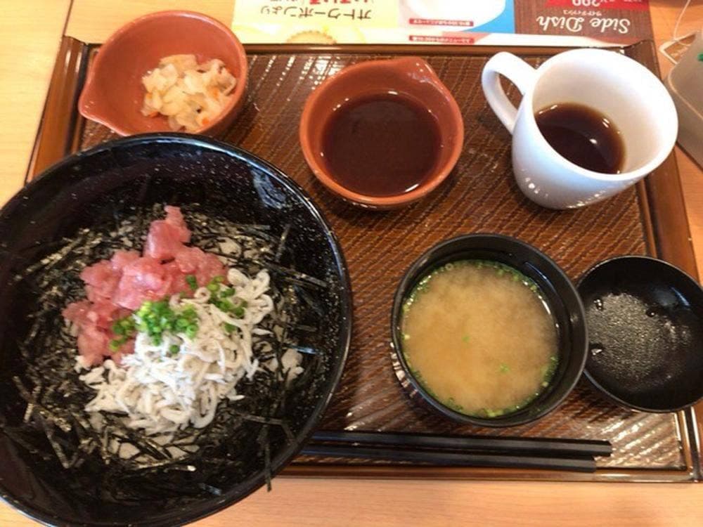Cafe レストラン ガスト 大東栄和店