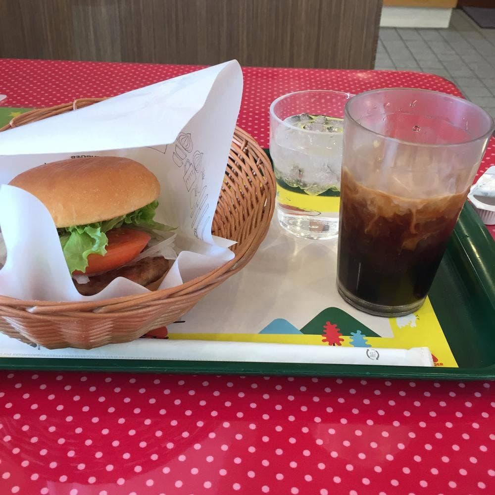 モスバーガー 蟹江けいさつ前店