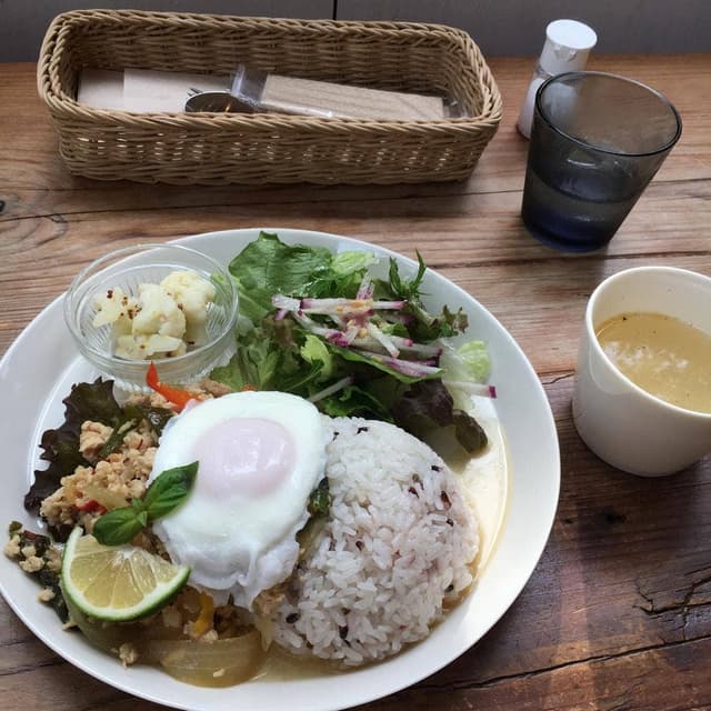 haag cafe - サブ画像3