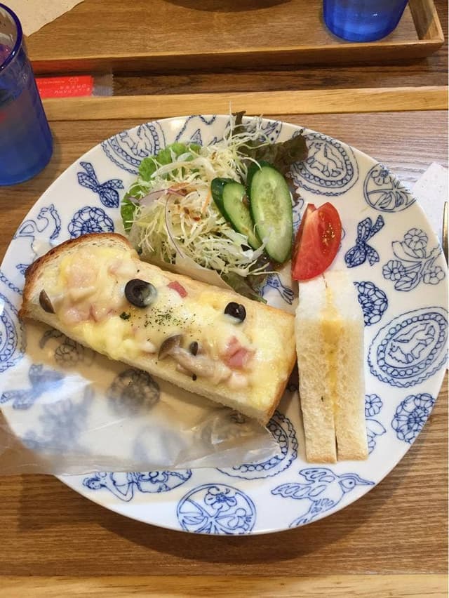 カフェ ハーツ - サブ画像1