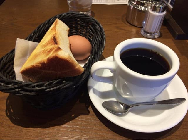 支留比亜珈琲店 味鋺店 - サブ画像1