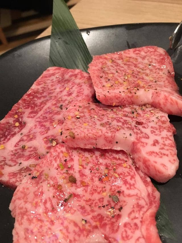 焼肉ダイニング ビンクロ - サブ画像1