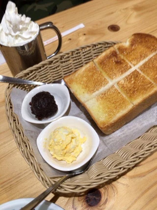 コメダ珈琲店 西心斎橋店 - サブ画像1