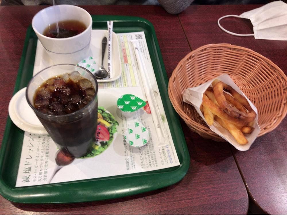 モスバーガー イズミヤ堀川丸太町店