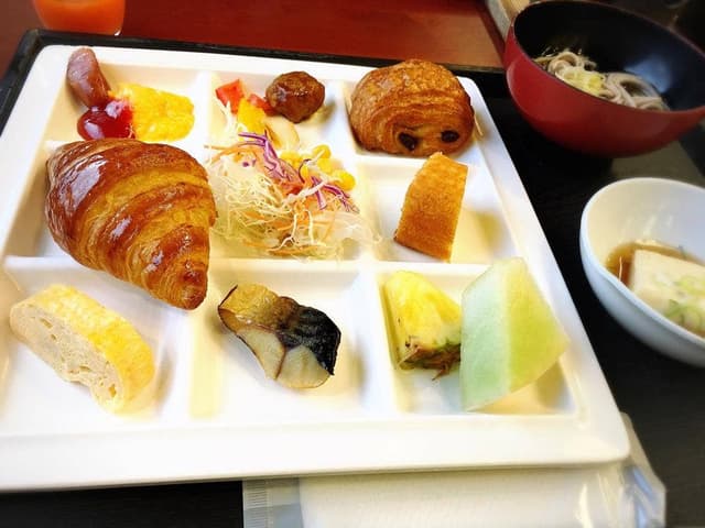 レストラン 四季彩 NEWMARUYAホテル - サブ画像1