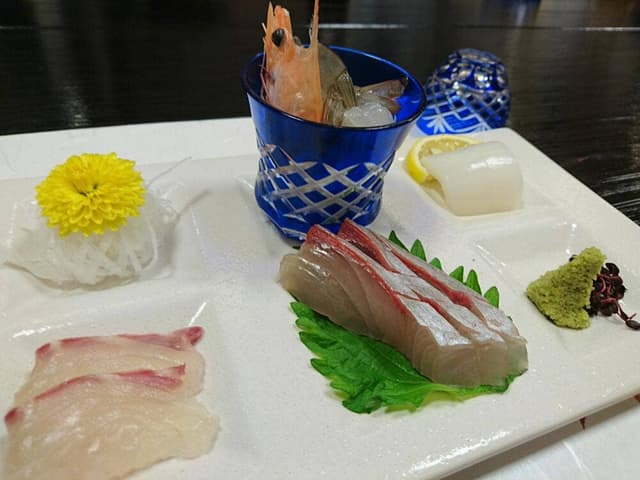 魚処 丸萬 - サブ画像2