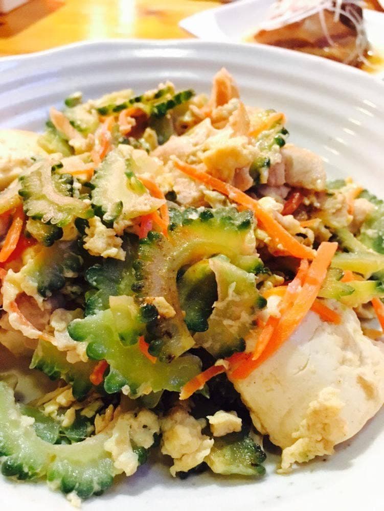 炭焼き居酒屋 串角 小禄店