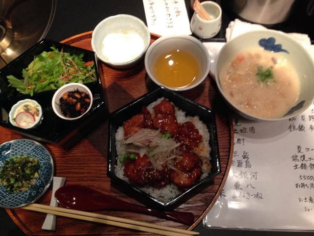 地鶏料理店 栫山 - サブ画像1