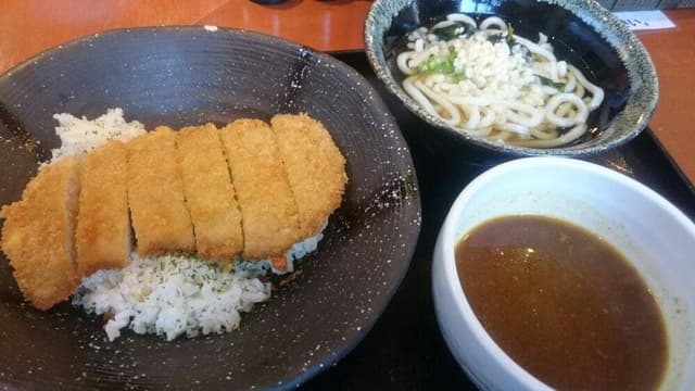 サリーズキッチン - サブ画像3