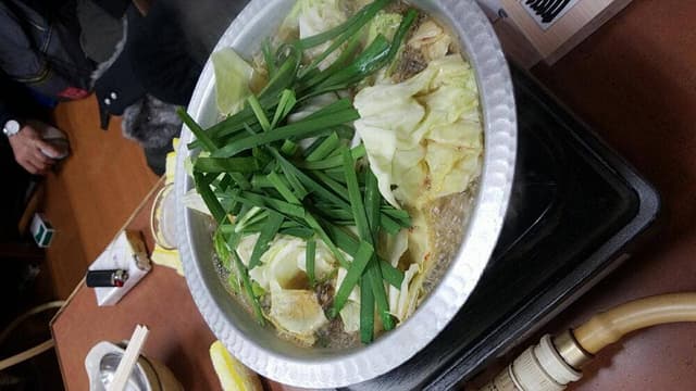 新世界 もつ鍋屋 本店 - サブ画像1