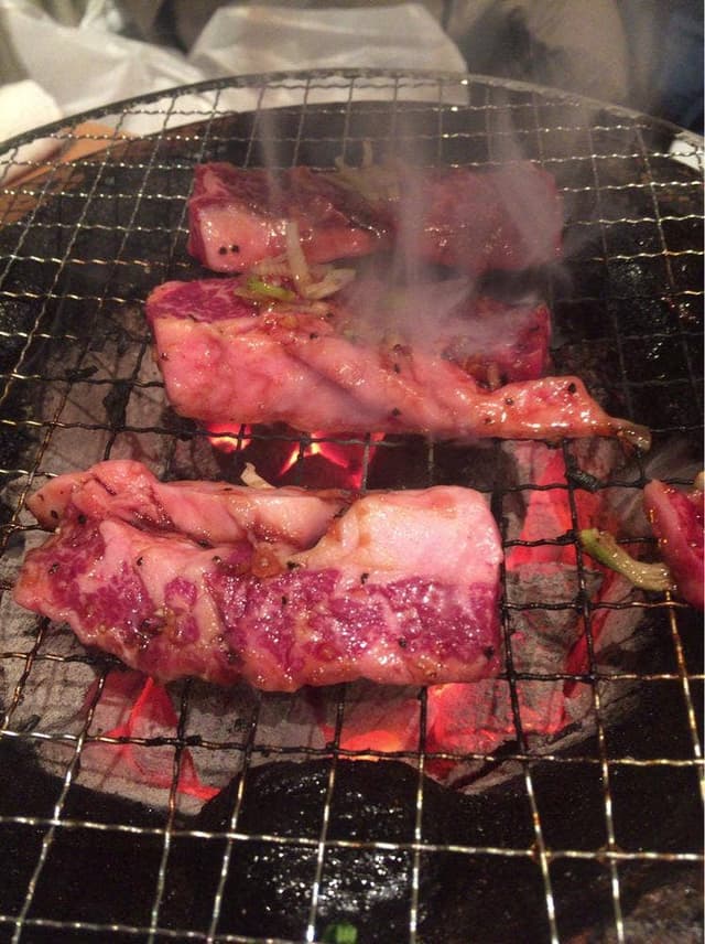 炭火焼ホルモンナカジ - サブ画像1