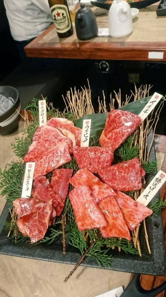 厳選和牛 犇屋 寝屋川店 - サブ画像1