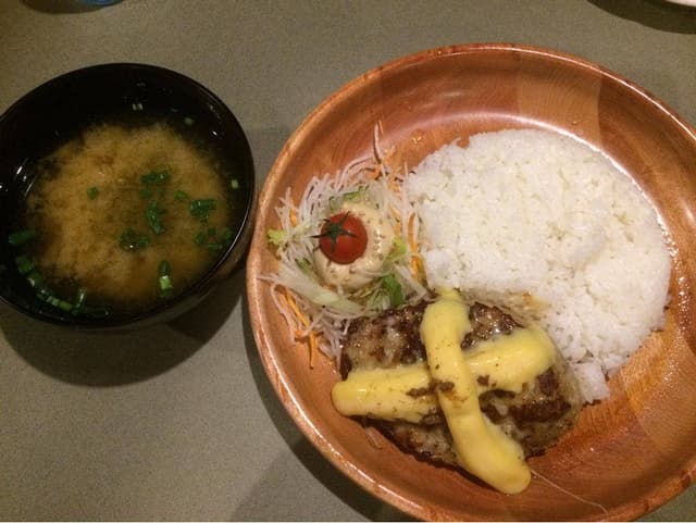 びっくりドンキー 名和店 - サブ画像2