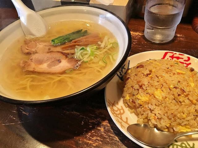 麺屋 翔 - サブ画像3