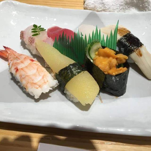 誠すし - サブ画像1