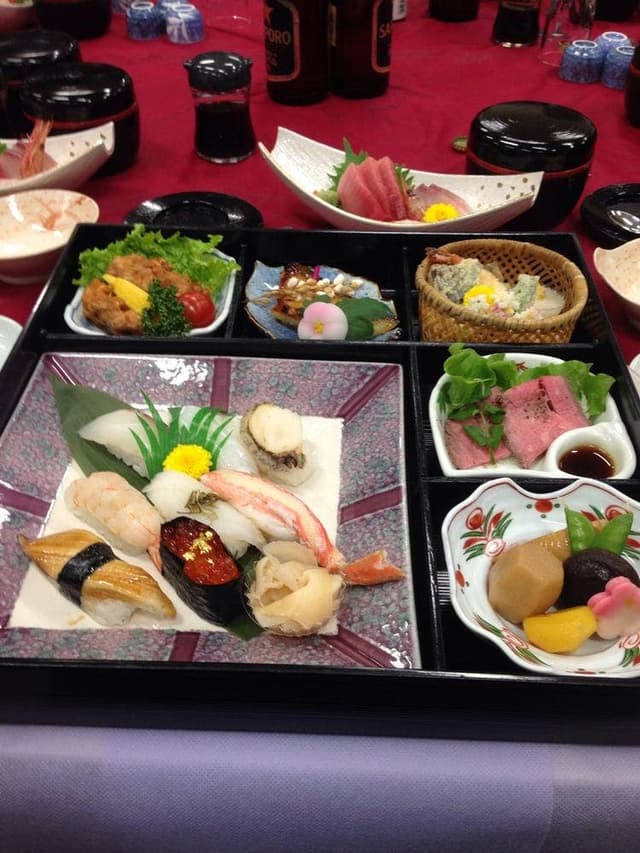 魚伊三 テイクアウト店 - サブ画像1