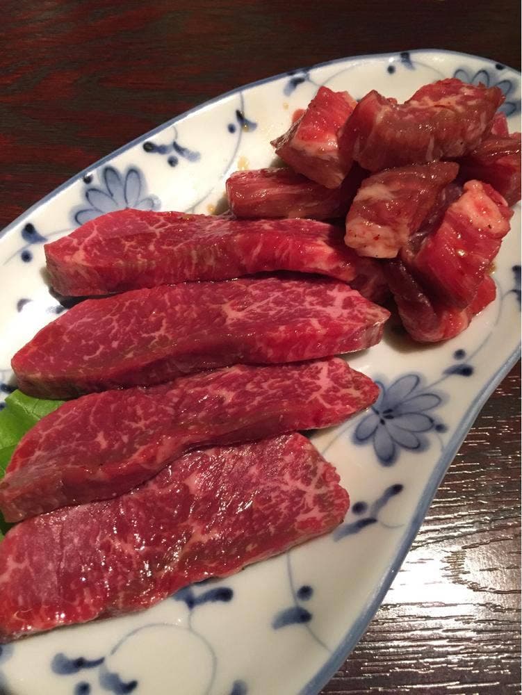 牛旬三郎