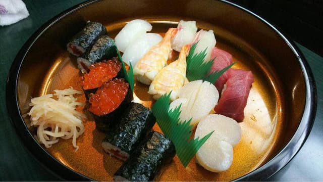 蛇の目寿司 - サブ画像1