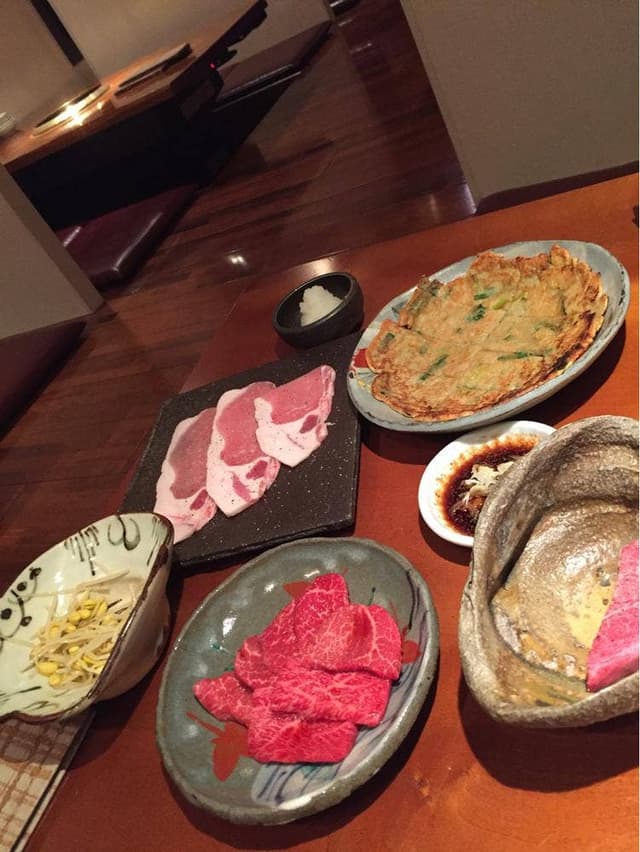 炭火焼肉 名玉 島店 - サブ画像1
