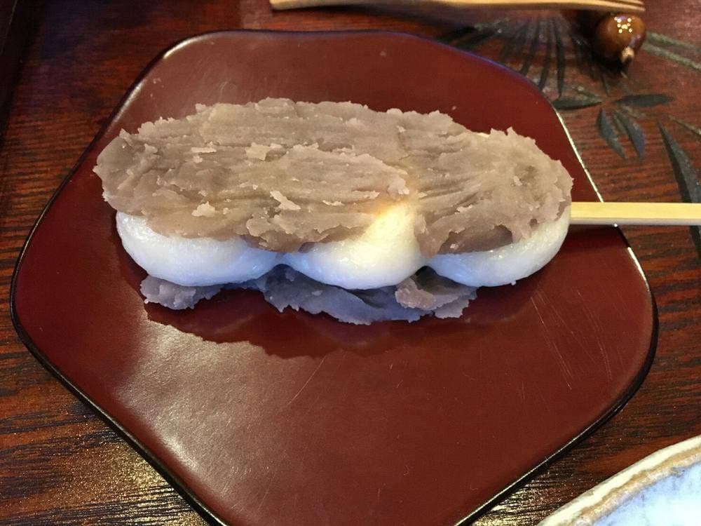 あんこだんご