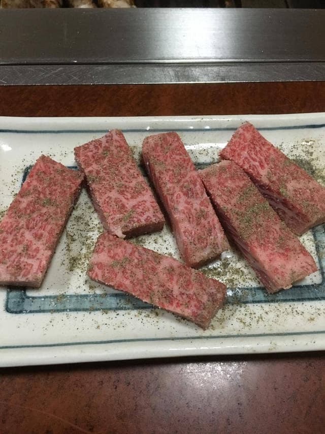 焼肉 えひめ屋 - サブ画像1