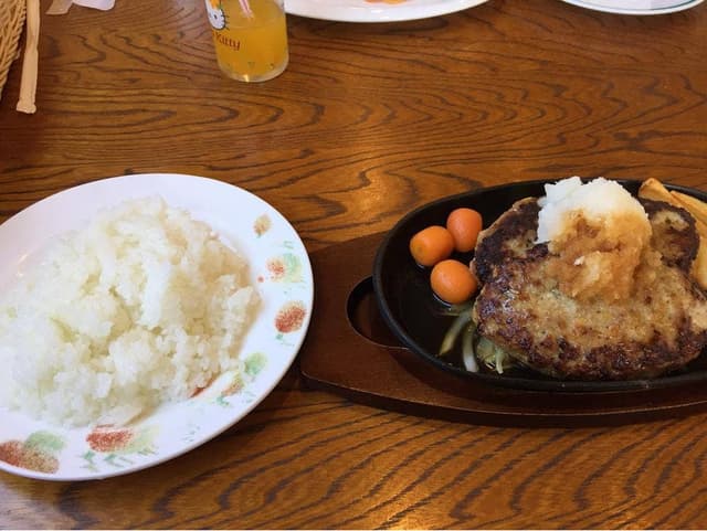 洋食屋 北の家族 - サブ画像1