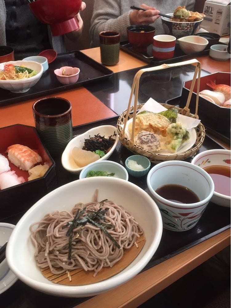 和食さと 豊川御油店