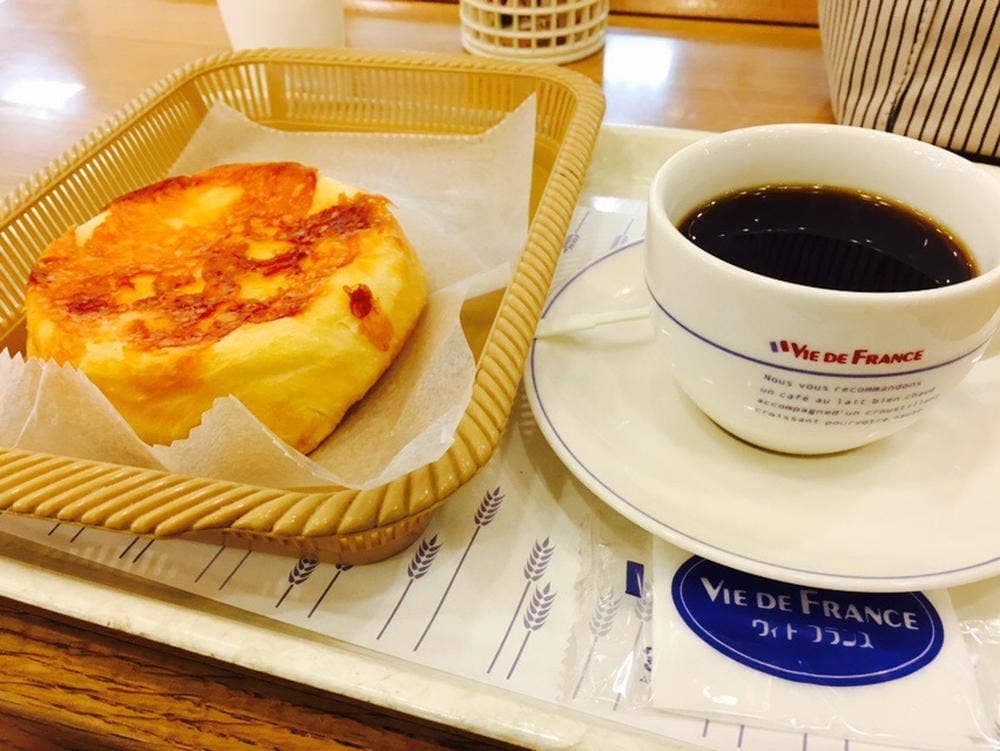 VIE DE FRANCE 博多バスターミナル店