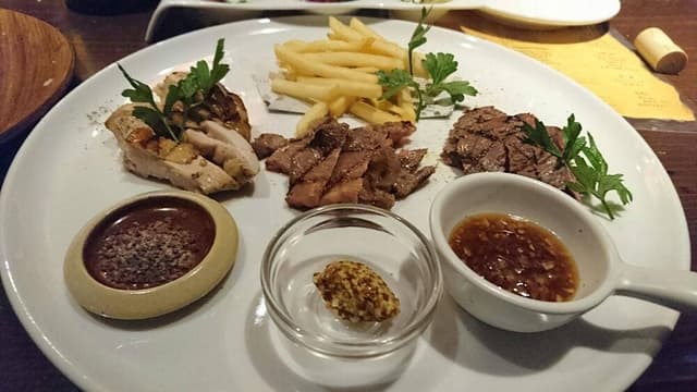 Bar & Dining Tree - サブ画像1
