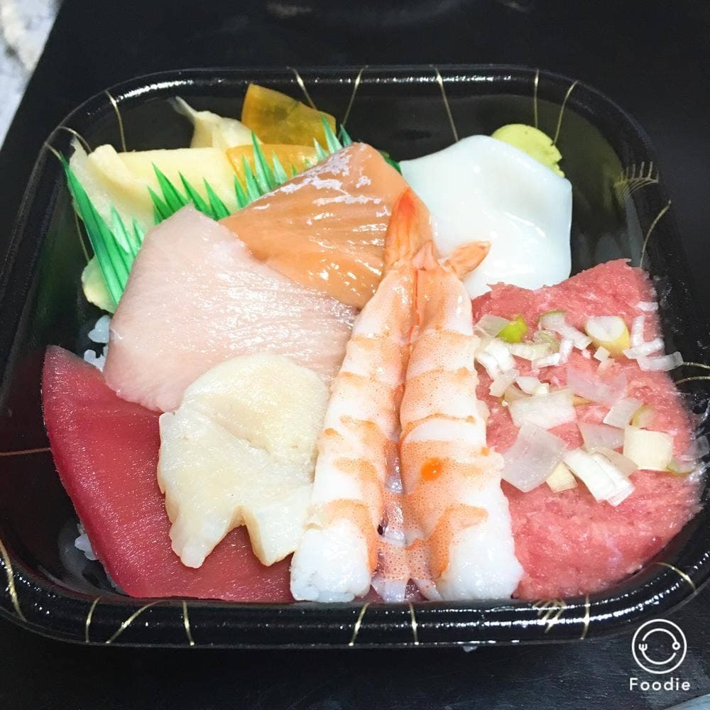 どん丼 牛久店