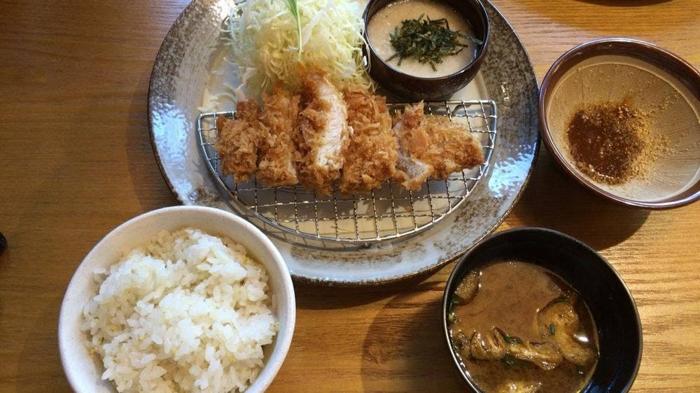 とんかつ かつらい 岸和田店