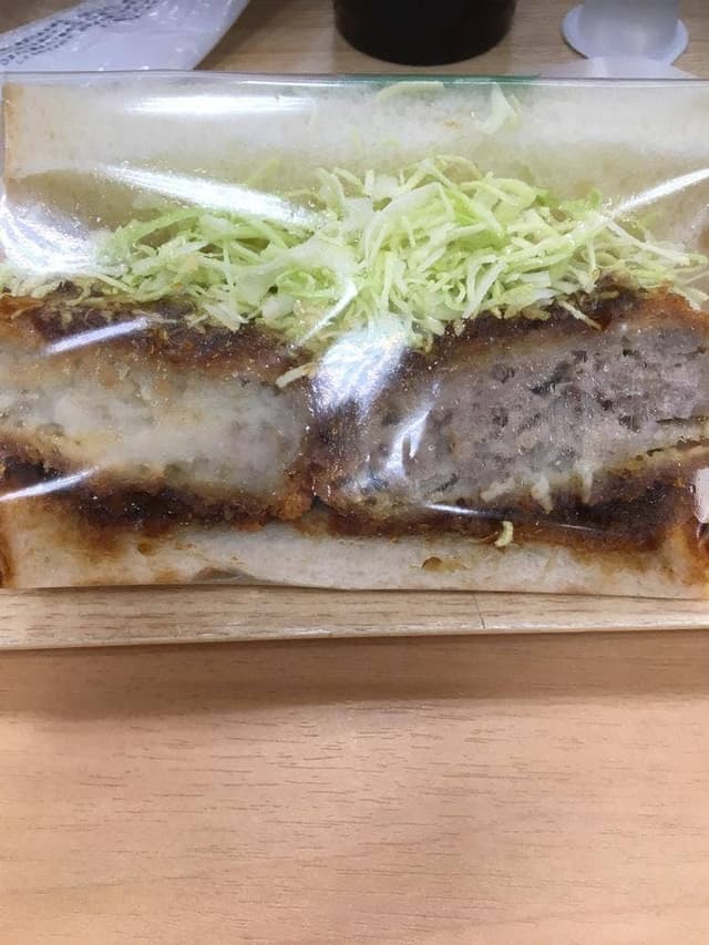 ダンブラウン 三鷹市役所前店 - サブ画像1