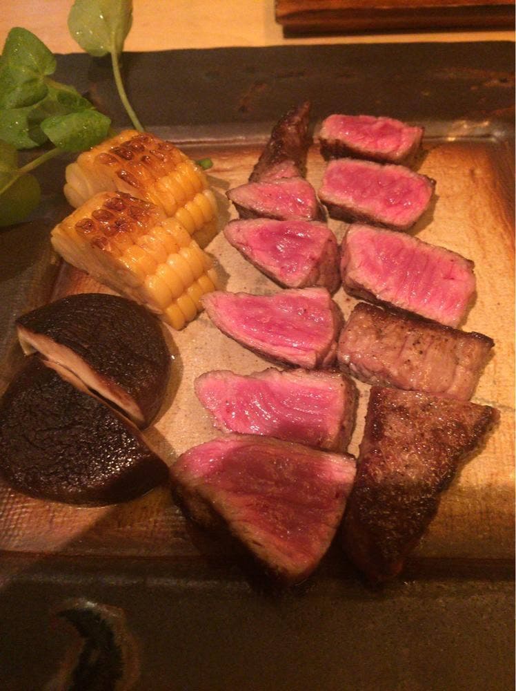 くうや
