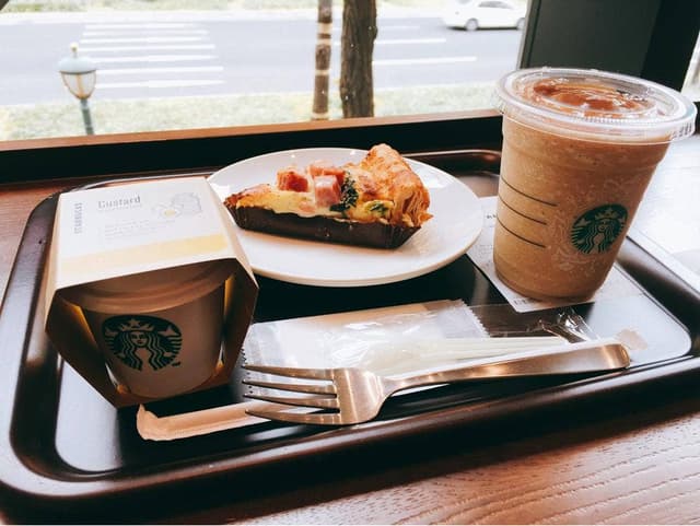 スターバックス コーヒー 心斎橋オーパ店 - サブ画像1
