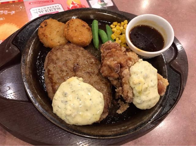 ガスト 須坂インター店 - サブ画像1