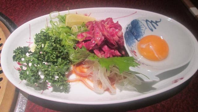 お肉とワイン 北新地 まや - サブ画像1