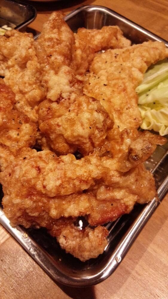 骨付鳥、からあげ、焼鳥 がブリチキン。 浄心駅前店