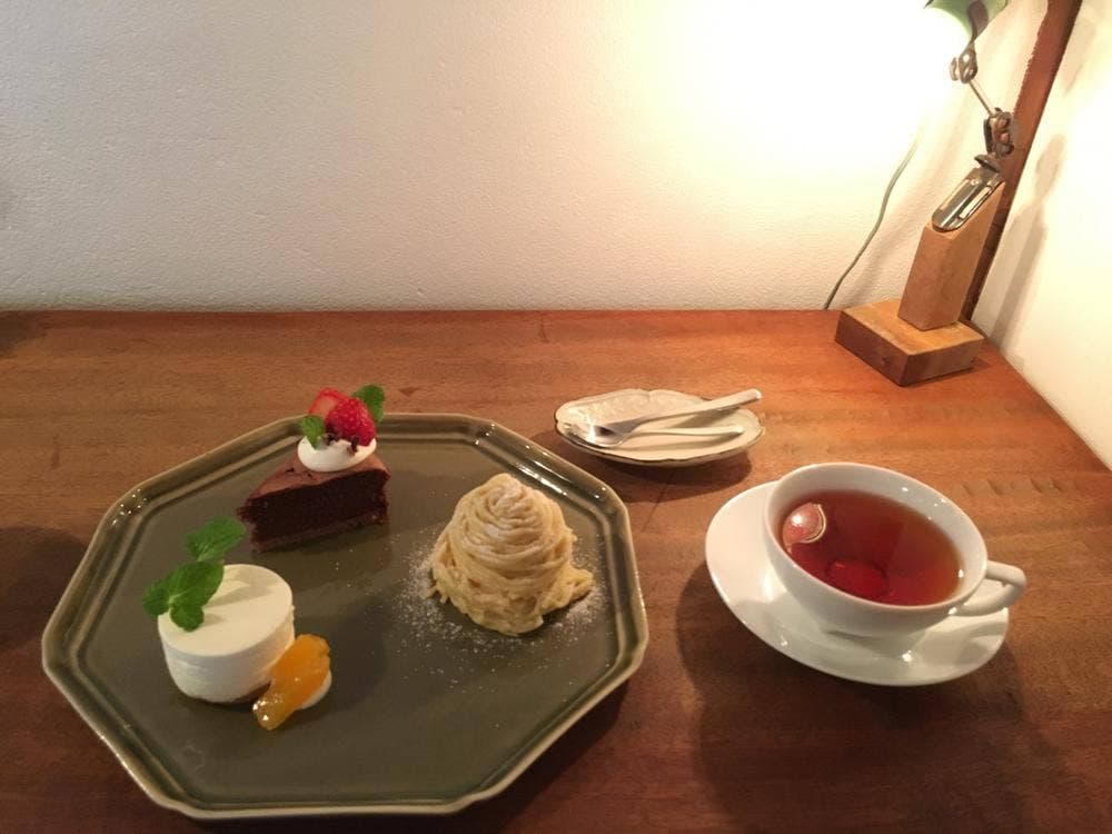 ニワトコノミ