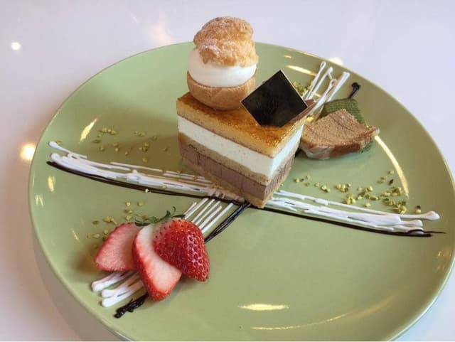 グリンデルベルグ 自治医大店 - サブ画像1