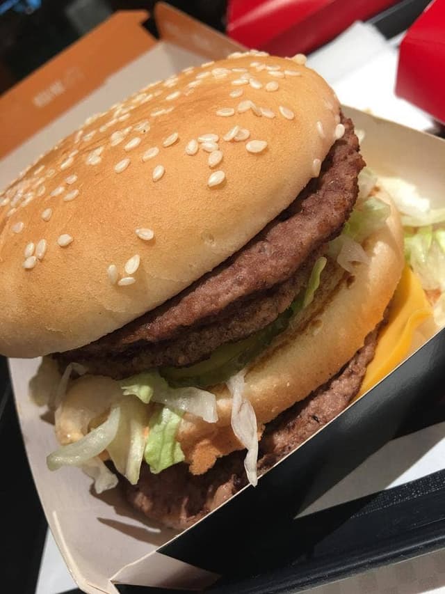 マクドナルド 2号線歌島橋店 - サブ画像1