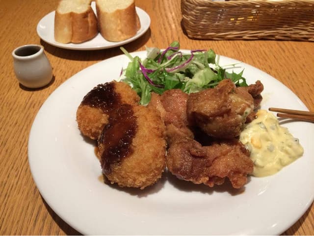 洋食カフェ フライパン - サブ画像3
