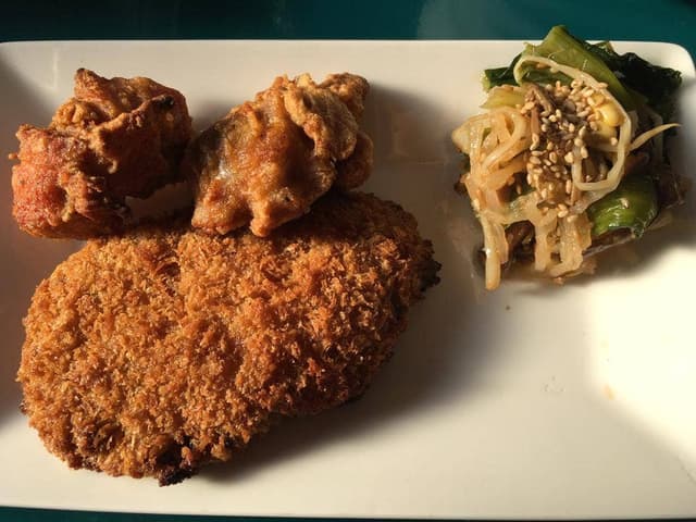 肉の藤屋 - サブ画像2