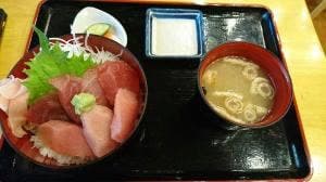 お食事処くつろぎ