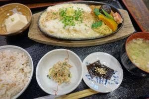 豆富料理 六弥太