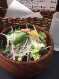 カフェ まる